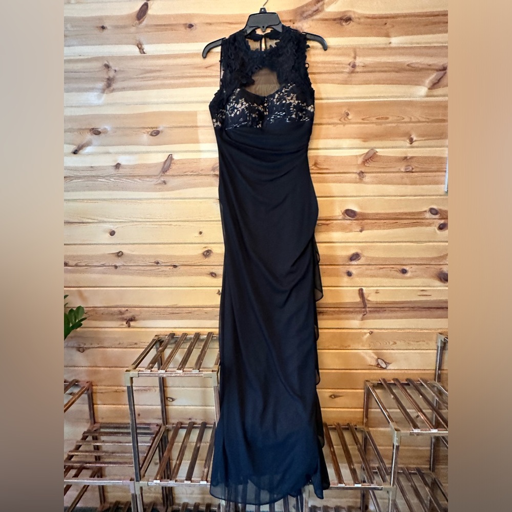 Betsy & Adam floor length black lace appliqué evening dress. Size 4. Worn once